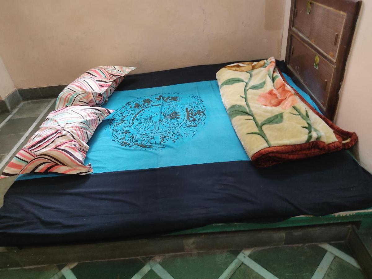 ורנאסי Heritage Homestay@Old City Near Ganges מראה חיצוני תמונה
